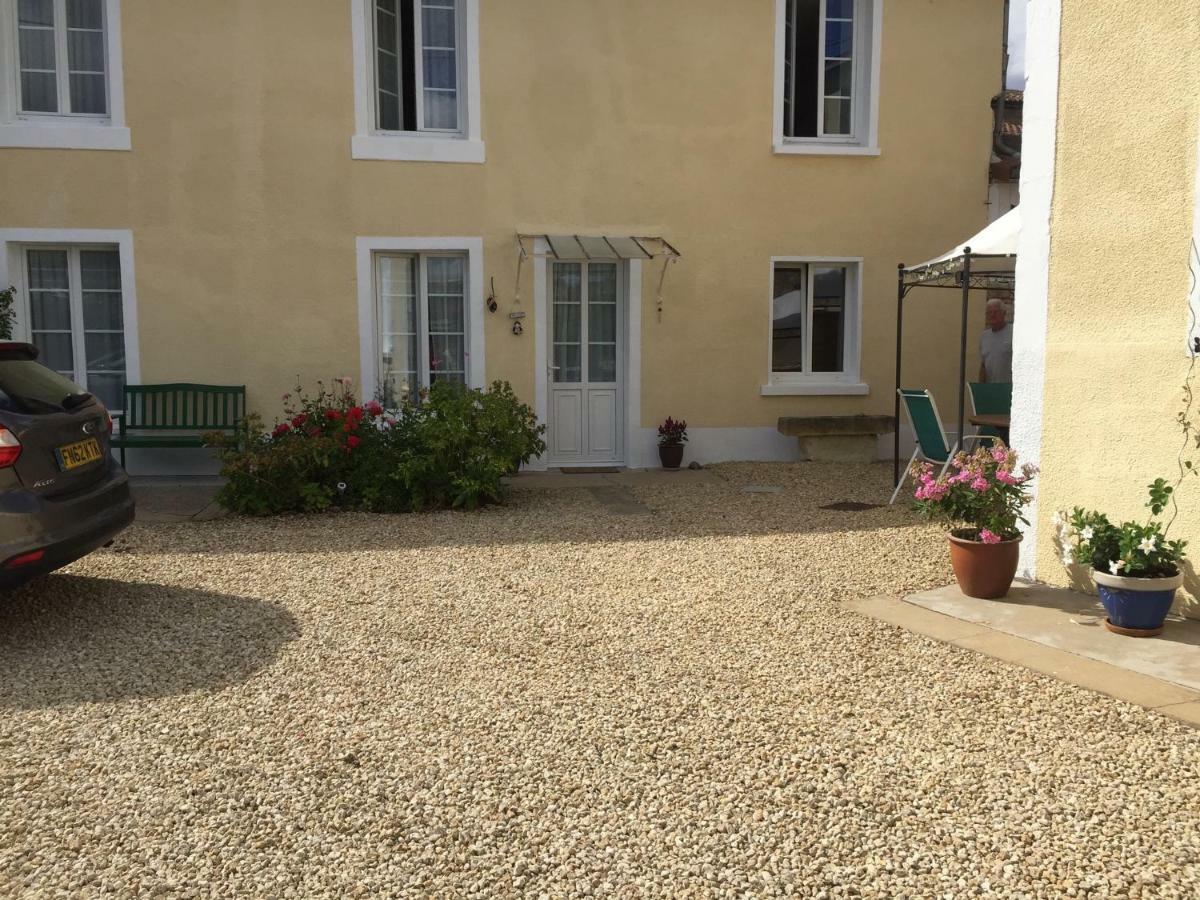 La Little School Chambres D'Hotes A Arcay Arcay  Exterior photo